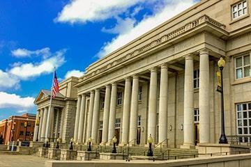 Trent Lott National Center building